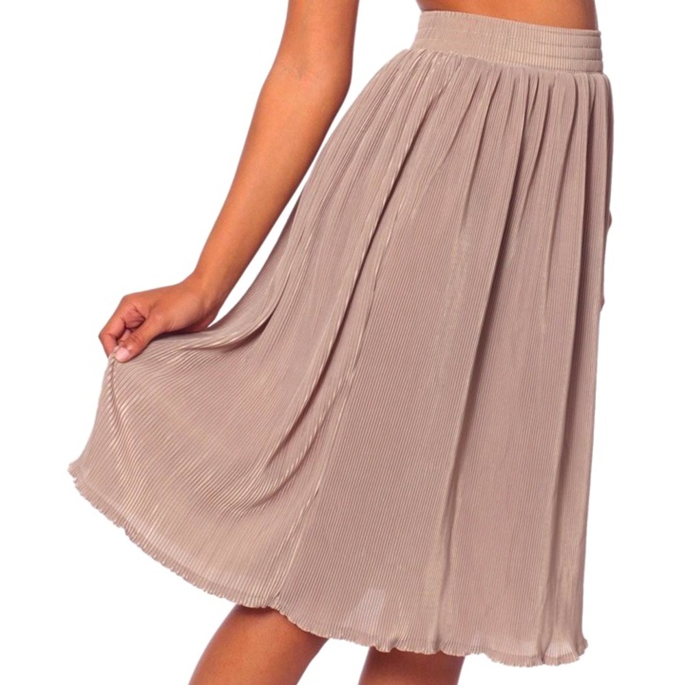 American Apparel Accordion Pleat Midi Skirt in Size XS/S